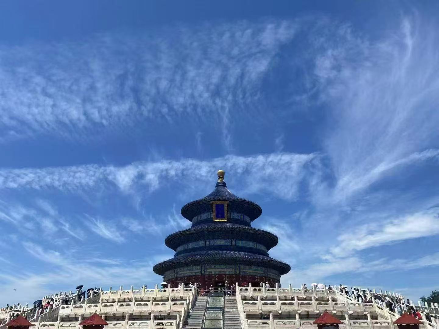 Private Tour Guides in China: Costs, Recommendations & How to Avoid Scams (2025 Guide)
